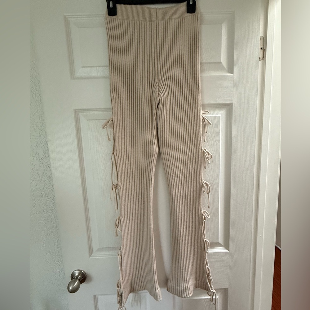 Guizio Rib Knit Tie Pant - Picture 2 of 3